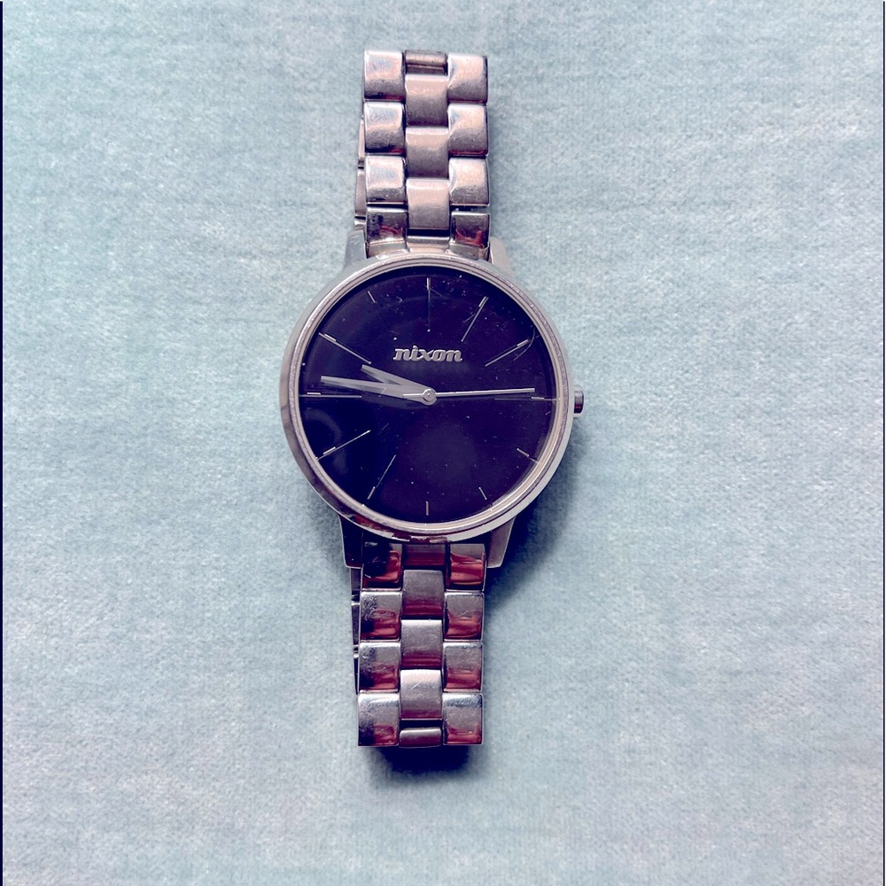 Nixon woman’s Kensington stainless steel bracelet 37MM watch 1445
